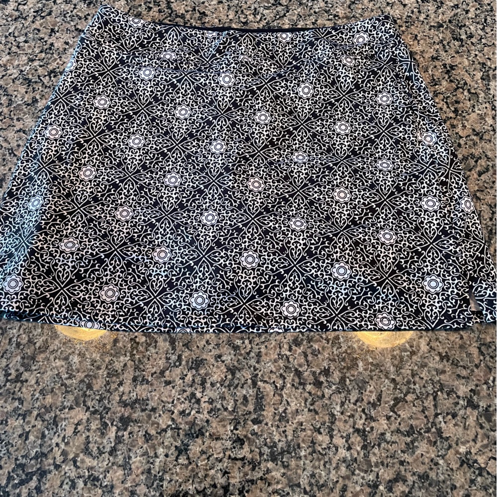 Tranquility by Colorado Clothing Black and White Patterned A-Line Skirt